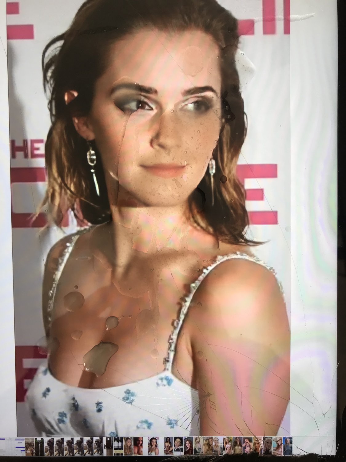 yAjYxz13 Cumwhore Emma Watson 03.jpg